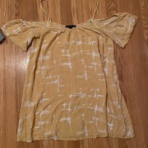 Forever 21 off the shoulder top